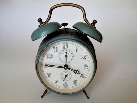 old alarm clock of the years 50