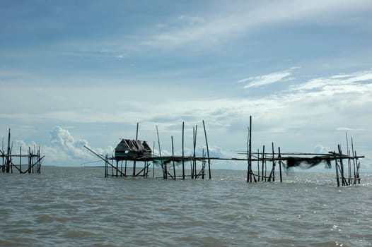 trap fishermen at tarakan, indonesia
