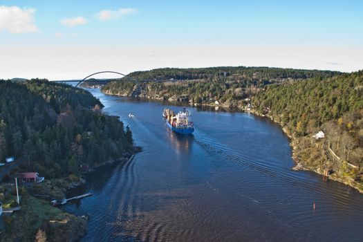 when it comes so large ships as bbc europe in ringdalsfjord they must have towing assistance to get out to the open sea and then comes little tug herbert of benefit