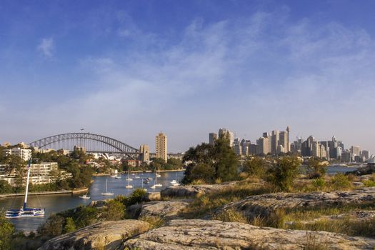 A rocky outlook view of the majestic Sydney Harbour coves.