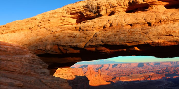 Mesa Arch of Canyonlands National Park in the southwestern United States.