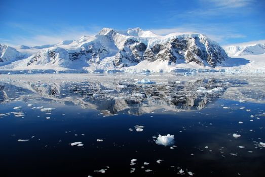 antarctic mountains