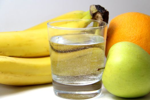 Fruits and mineral water 