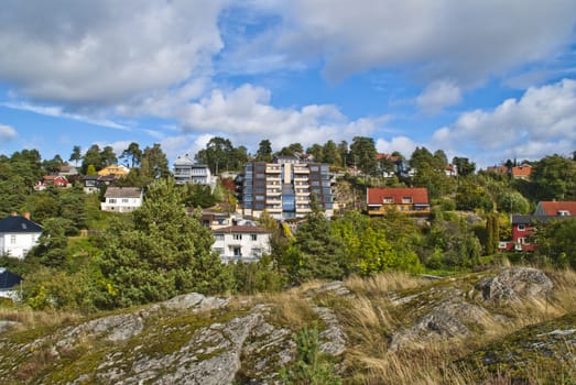 oskleiva is a small residential area in halden, oskleiva is located on a hill and those who have houses there enjoying a great view of the Halden city, harbor and fredriksten fortress.