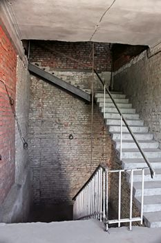The staircase of the old house before the reconstruction