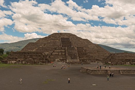 The Pyramid of the Sun, on the east side of the Avenue of the Dead, is the third-largest pyramid in the world (surpassed only by the Great Pyramid of Cholula and the Great Pyramid of Cheops in Egypt). It is the biggest restored pyramid in the Western Hemisphere and an awesome sight. Located in the city of Teotihuacán  is an ancient sacred site located 30 miles northeast of Mexico City, Mexico. It is a very popular side trip from Mexico City, and for good reason. The ruins of Teotihuacán are among the most remarkable in Mexico and some of the most important ruins in the world. 