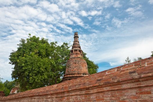 Ancient pagoda in ruined old temple at Ma Hay Yong temple in Ayutthaya, Thailand.