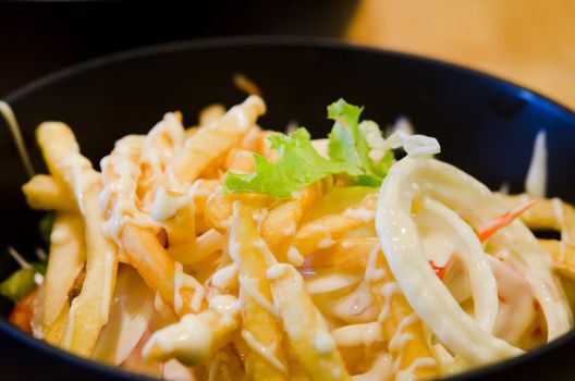 french fries deluxe salad with white cream sauce