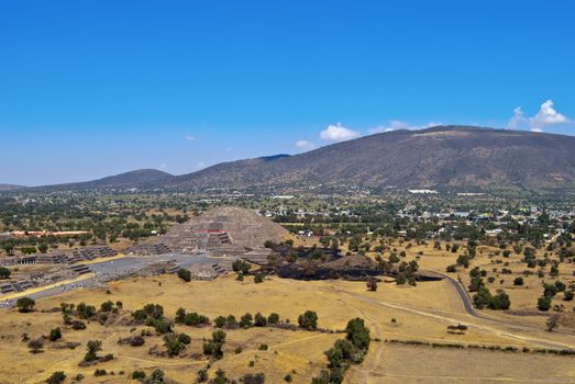 Pyramid of the Moon. View from the Pyramid of the Sun. Avenue of the Dead is the main roadway in the city of Teotihuacan.