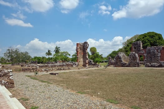 Old Ransacked buildings from the 1500s still stand in Panama City today.