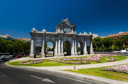 Puerta de Alcala (Alcala Gate) in Madrid, Spain