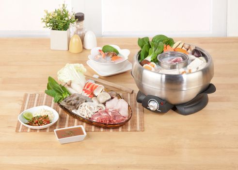 Electric aluminum sukiyaki pot