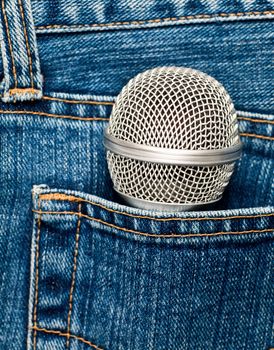 Blue jeans pocket with microphone