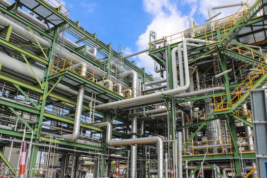 Structure of Oil and chemical process plant