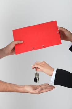 Exchanging keys and a folder