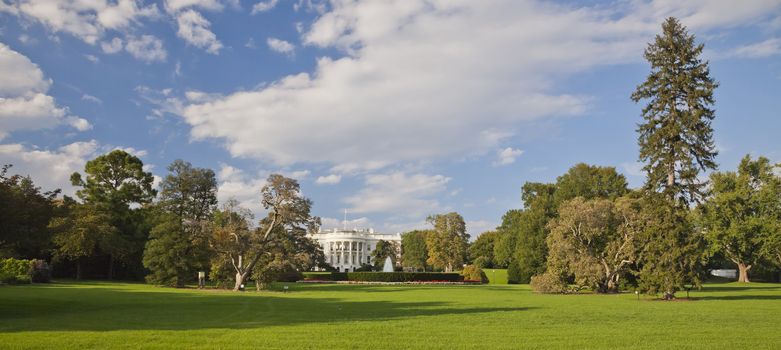 The White House in Washington D.C., the South Gate