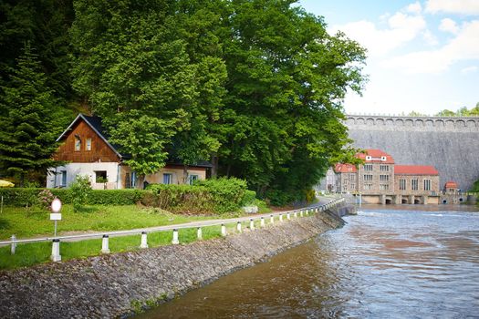 Pilchowice Dam, Poland, coordinates: 50�57'49"N 15�38'41"E