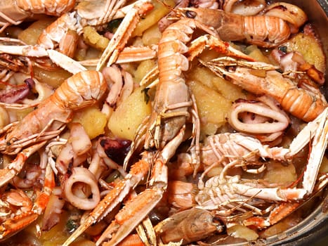 shrimps with potatos and calamari 