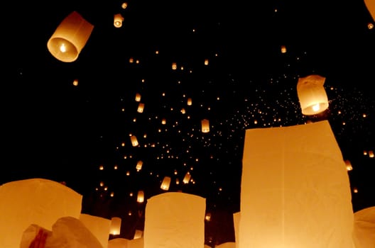 Floating lantern, Yi Peng Balloon Festival in Chiangmai Thailand 
