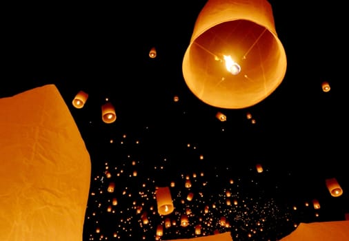 Floating lantern, Yi Peng Balloon Festival in Chiangmai Thailand 