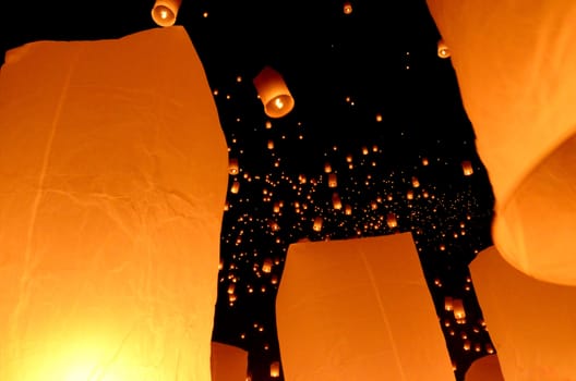 Floating lantern, Yi Peng Balloon Festival in Chiangmai Thailand 