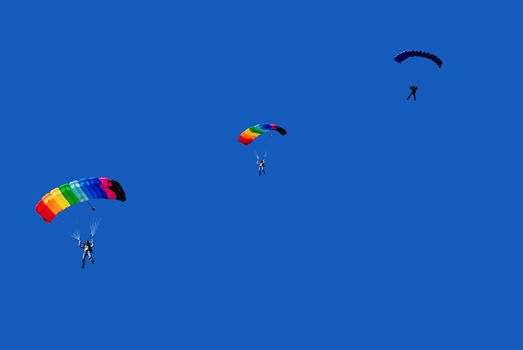 tre paragliders, photoshopped image