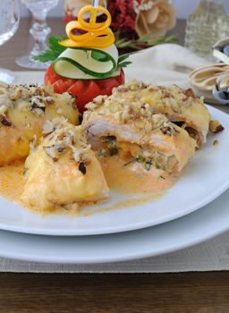 Chicken breast stuffed with cheese and spinach under the walnut-cream sauce