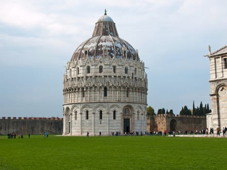 Bath house La piazza del Suomo in Pisa italy

