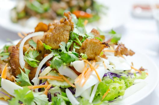 Caesar Salad with fried chicken  and  fresh vegetable
