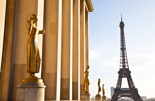 The best place in Paris to have a wonderful view on Eiffel Tower: Trocadero Terrace