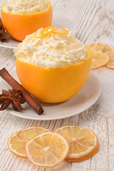 Cream - oranges - cinnamon