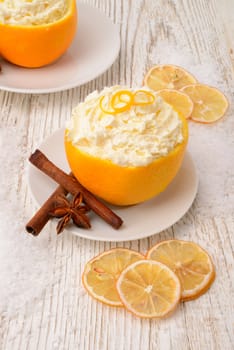 Cream - oranges - cinnamon