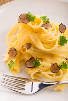 tagliatelle with summer truffle