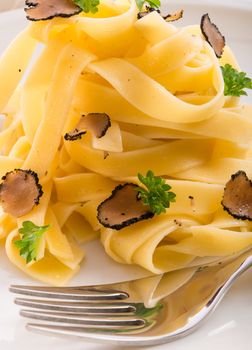 tagliatelle with summer truffle