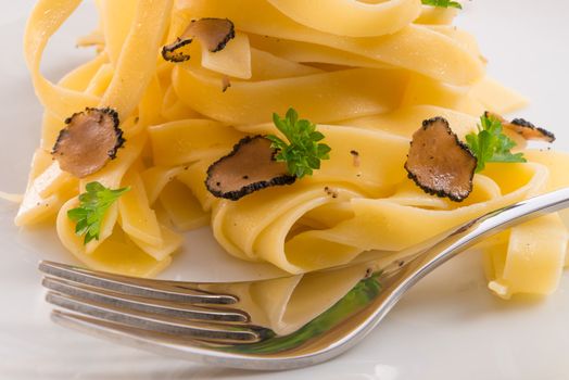 tagliatelle with summer truffle