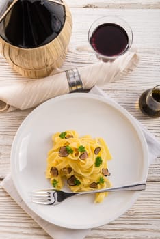 tagliatelle with summer truffle