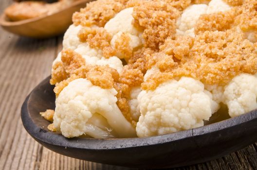 Cauliflower with breadcrumbs