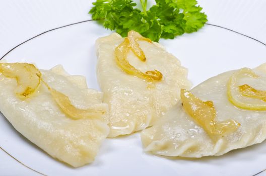 Piroggen (Pierogi) are full paste parcels or also meat pies from noodle dough.