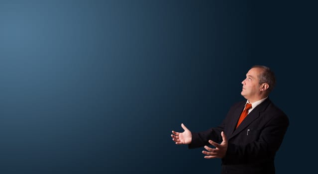 businessman in suit gesturing with copy space