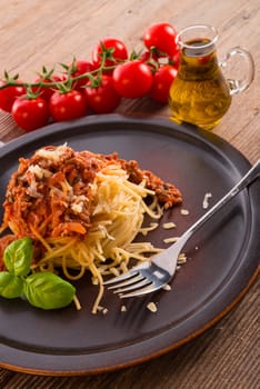 spaghetti bolognese