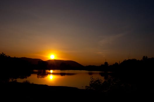 sundown at the lake