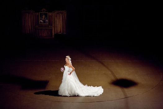 bride in the theatre