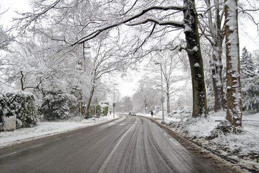 Driving in the snow in the Netherlands