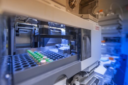 Biotechnology laboratory hardware equipment