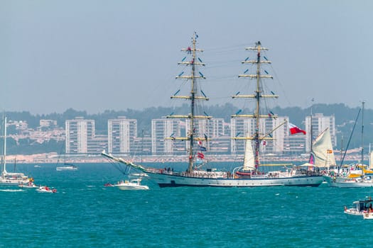 CADIZ, SPAIN - JUL 29: Polish Ship, Fryderyk Chopin setting sail on the Tall ship races 2012 on July 29 , 2012, in Cadiz , Spain