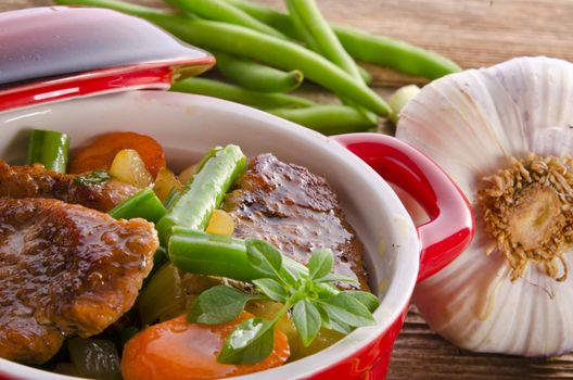 pork medallions in herbs