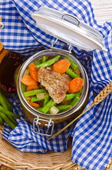 pork medallions in herbs