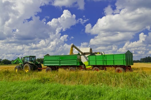 Combine harvester