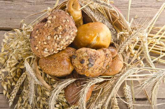 mixed bread rolls