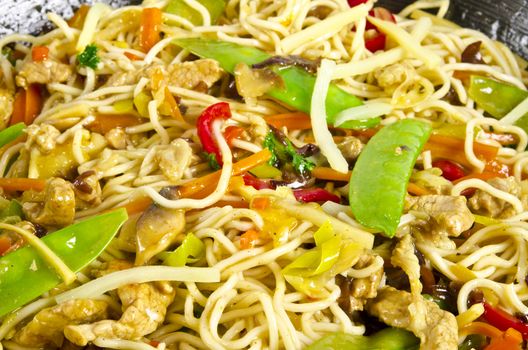 Asian noodles with meat